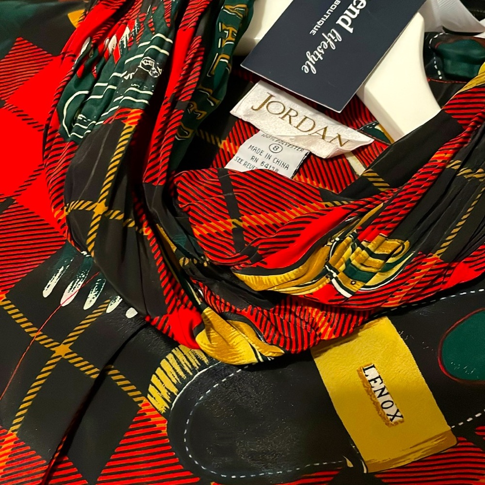 SOLD‼️Elegant Vintage Blouse